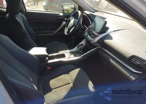 2025 Mitsubishi Eclipse Cross Black Edition S-Awc/Se S-Awc/Sel S-Awc z USA, uszkodzony, nr VIN JA4ATWAA3SZ004767